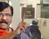 Sanjay Raut: संजय राऊत यांच्या घराची दहा कॅमेरे लावून रेकी, ती गाडी…