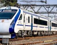 Vande Bharat Express : वंदे भारत एक्स्प्रेस रस्ता चुकली,जायचं होतं गोव्याला पोहोचली कल्याणला