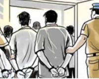 Pune crime news – चाकूच्या धाकाने लुटणारी टोळी पकडली, एटीएममध्ये येणाऱ्यांना हेरून करायचे लुटमार