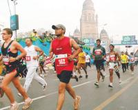 Mumbai Marathon 2025 – 10 कॅन्सरयोद्ध्यांचाही मुंबई मॅरेथॉनमध्ये सहभाग