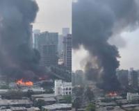 Mumbai Fire – ओशिवरात फर्निचर मार्केटमध्ये अग्नीतांडव, अग्नीशमन दलाकडून आग विझवण्यासाठी शर्थीचे प्रयत्न सुरू